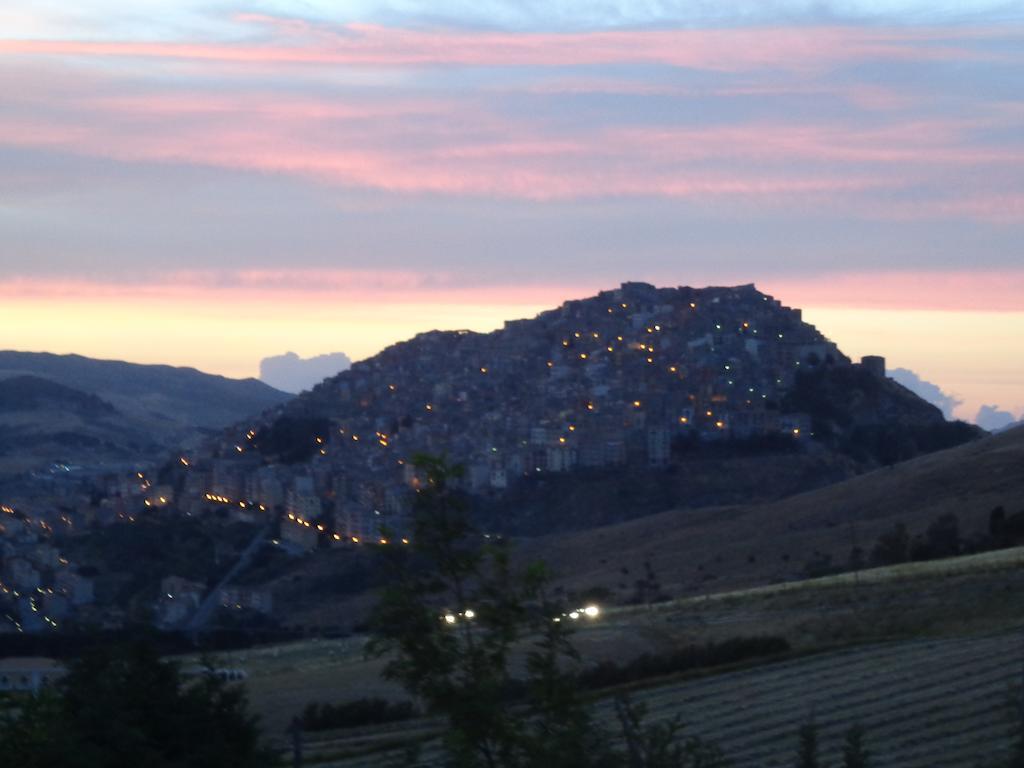 Agriturismo San Pietro Gangi Buitenkant foto
