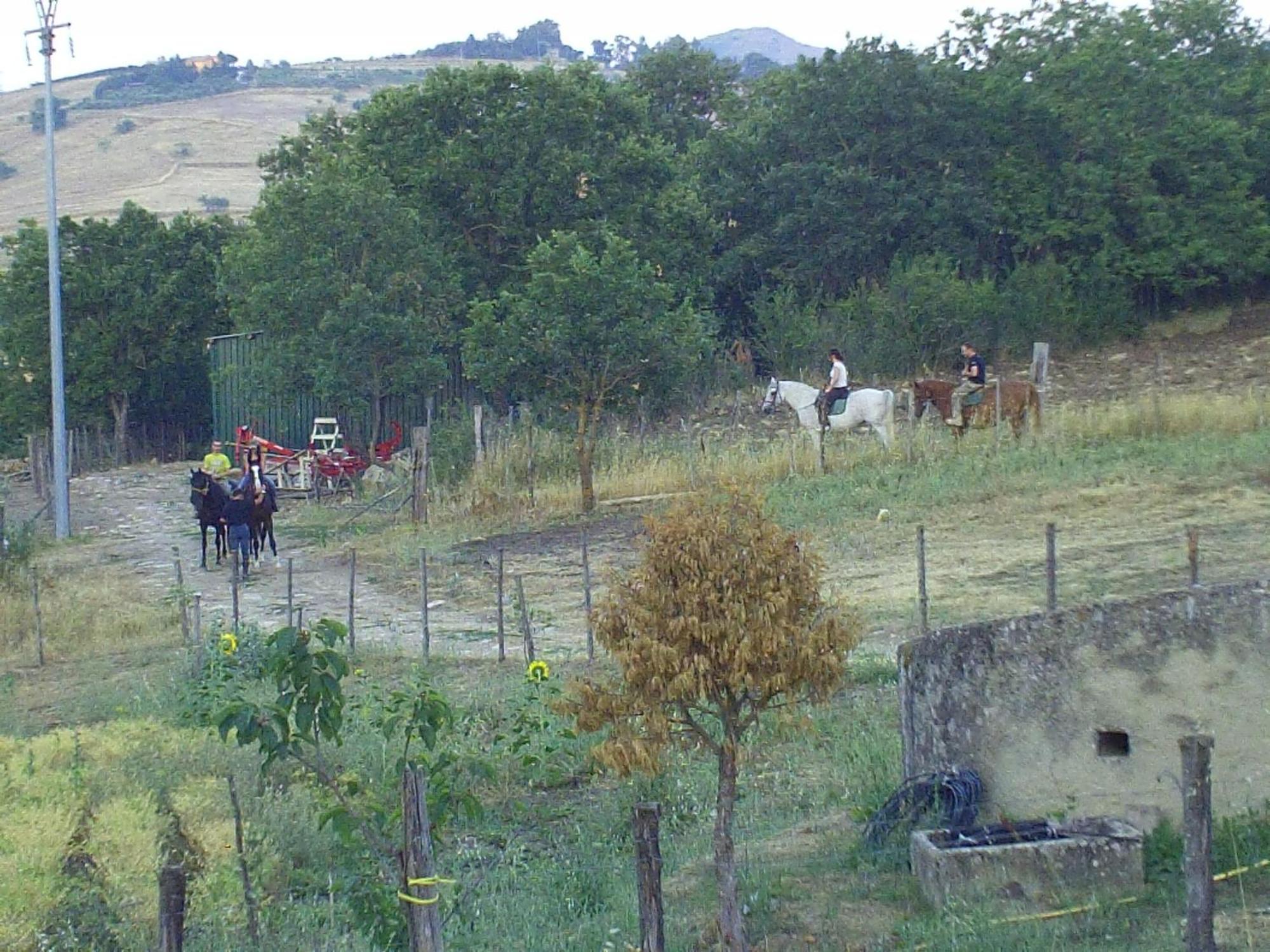 Agriturismo San Pietro Gangi Buitenkant foto