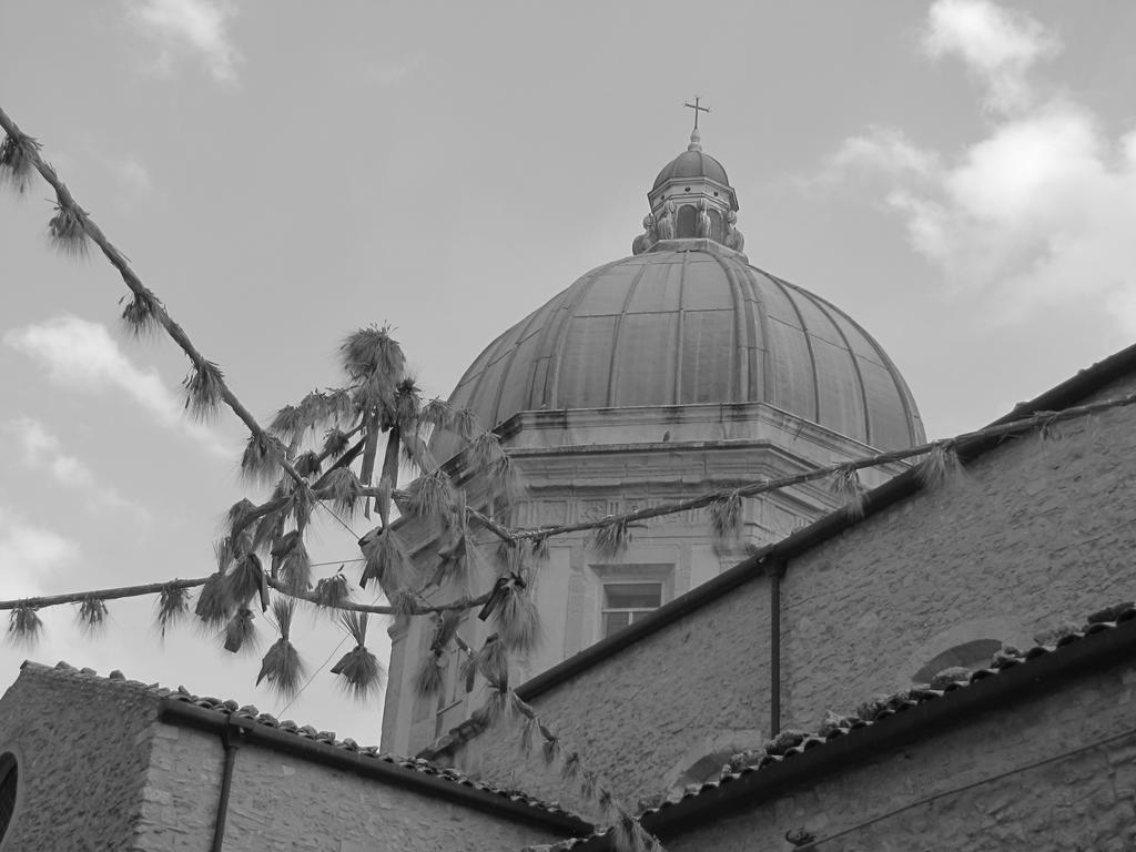 Agriturismo San Pietro Gangi Buitenkant foto
