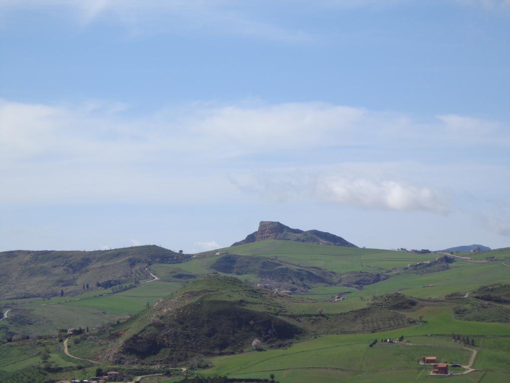 Agriturismo San Pietro Gangi Buitenkant foto